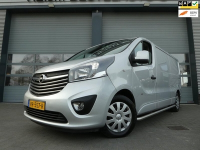 Opel Vivaro 1.6 CDTI 120 pk L2H1 airco, navi, camera, 3 zits