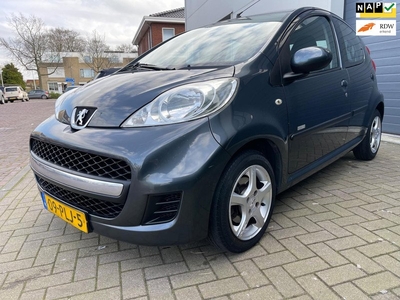 Peugeot 107 1.0-12V Millesim 200/Airco/AUX/Volledig onderhouden/2eigenaar/Elek-pakket