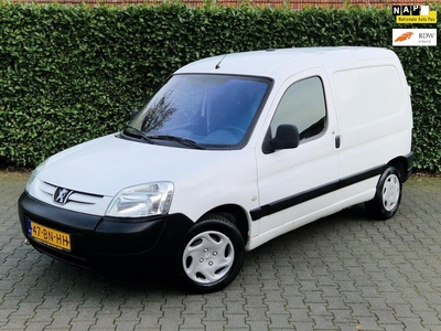 Peugeot Partner 170C 1.9 D Avantage / Grijs kenteken / Schuifdeur / Airco / Nieuwe APK bij aflevering