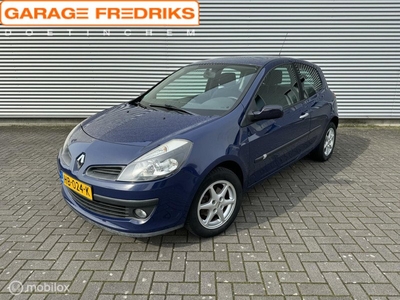 Renault Clio 1.6-16V Dynamique |Automaat | Airco | Cruise |