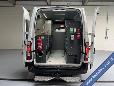 Renault Master SERVICEWAGEN T35 2.3 DCI 145PK EURO6 L2H2 VICTRON V230 BOTT INRICHTING AIRCO STANDKACHEL TREKHAAK RIJKLAARPRIJS!