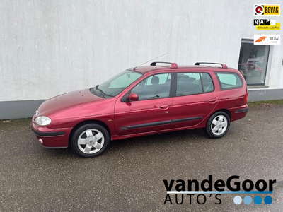 Renault Mégane Break 1.6-16V Expression, '02, Aut., airco, cruise controle en 160000 km !