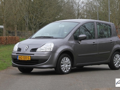 Renault Modus 1.6-16V Night & Day Automaat / Airco / Cruise control / Unieke kilometerstand