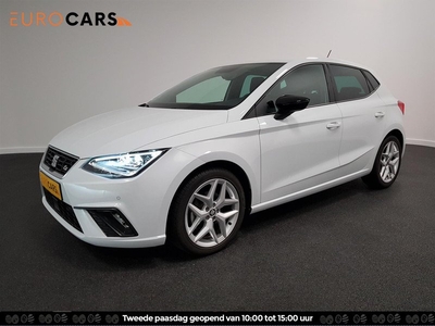 SEAT Ibiza 1.0 TSI 116 pk DSG FR | Navigatie | Climate Control | Camera | Parkeer sensoren | Adaptive Cruise Control | Lichtmetalen Velgen