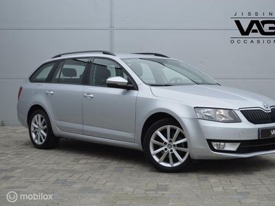 Skoda Octavia Combi 1.4TSi Trekhaak 17