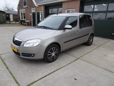 Skoda Roomster 1.4-16V Navigator