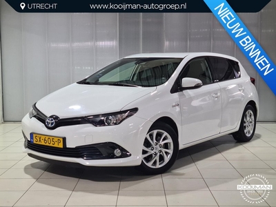 Toyota Auris 1.8 Hybrid Energy Plus | 1ste eigenaar | Stoelverwarming | PDC + Camera |