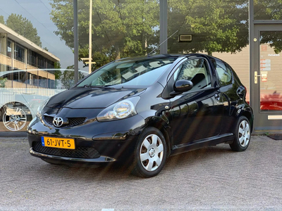 Toyota Aygo 1.0-12V Access-VERKOCHT!!