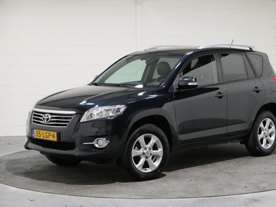 Toyota RAV4 2.0 VVTi Executive Business 4WD Automaat NL, 2e Eig. Dealer oh. Boekjes. .. VERZORGDE particulier bereden auto .. dus geen werkpaard geweest