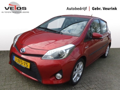 Toyota Yaris 1.5 Hybrid Dynamic Trekhaak Navi