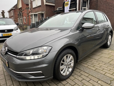 Volkswagen Golf 1.0 TSI ACT BNS ED.