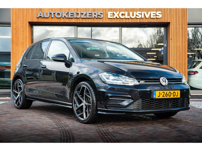 Volkswagen Golf 1.5 TSI Highline Business R LED Stoelverw. ACC LMV 19