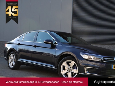 Volkswagen Passat 1.4 TSI GTE Plug in Hybrid/Stoelverwarming/LED