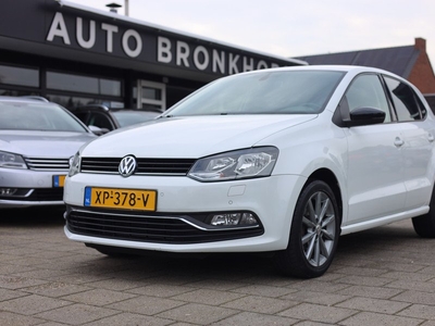 Volkswagen Polo 1.0 FIRST EDITION | AIRCO | CRUISE | PDC | TREKHAAK