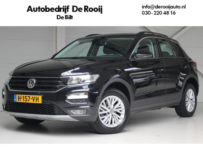 Volkswagen T-Roc 1.0 TSI Style Navigatie | Parkeersensoren | Dakrails | Lichtmetalen velgen