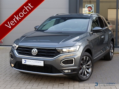 Volkswagen T-Roc 1.5 TSI Sport | Climatronic | LED | Navi | Parkeerhulp voor en achter | Seat Comfort | Spiegelpakket | Winterpakket | 17