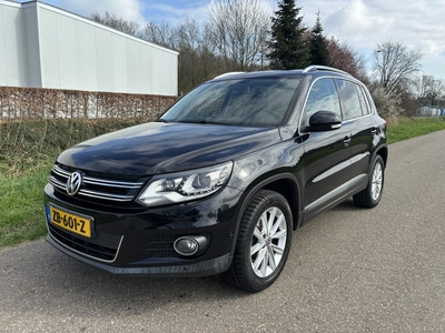 Volkswagen Tiguan 1.4 TSI Sport&Style / AIRCO / CRUISE / NAVI / 123dkm!