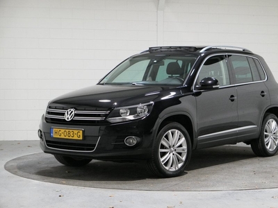 Volkswagen Tiguan 2.0 TSI Sport&Style 4Motion, Alle Boekjes, Nap, PLAATJE .. Panodak, Schuifdak,Navi, Cruise, Audio, Trekhaak, enz enz. ..