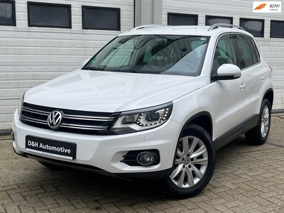 Volkswagen Tiguan 2.0 TSI Track & Field 4Motion / Navi / Led / alca