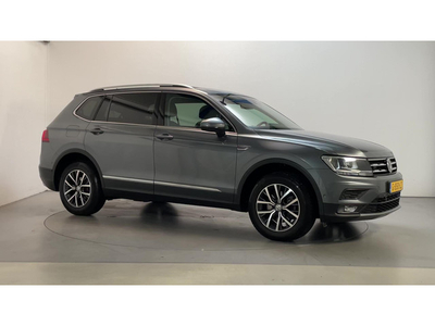 Volkswagen Tiguan Allspace 1.5 TSI Comfortline Business 7p. Panoramadak Alcantara Camera