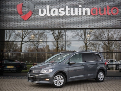 Volkswagen Touran 1.5 TSI Highline 7p , Pano dak, Keyless entry, Adap. cruise,