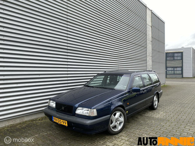 Volvo 850 2.3 T5 7 persoons Clima Cruise