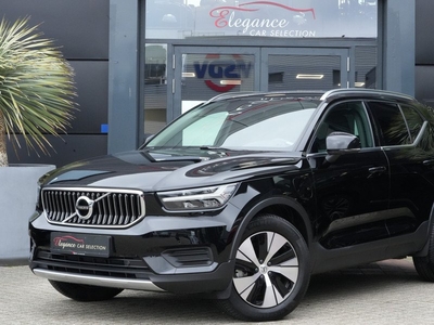 Volvo XC40 1.5 T4 Recharge Inscription 211pk Navigatie/Stoelverwarming/Camera