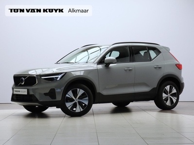 Volvo XC40 2.0 B3 Essential / Trekhaak / 18