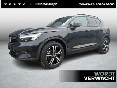 Volvo XC40 2.0 B4 Plus Dark | Leder | Harman/Kardon | Memory | Google | Stoel + Stuur verwarming | Camera |