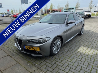 Alfa Romeo Giulia 2.2 JTDm Super¦18''