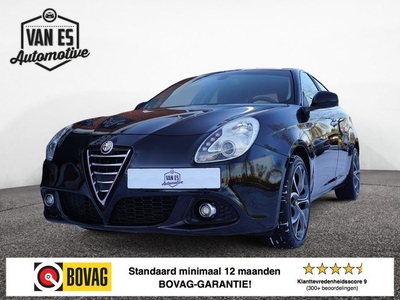 Alfa Romeo Giulietta 1.4 T Distinctive Lusso / Navi / 18