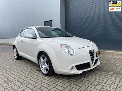 Alfa Romeo MiTo 1.3 JTDm ECO CLIMA LEDER NAP PDC