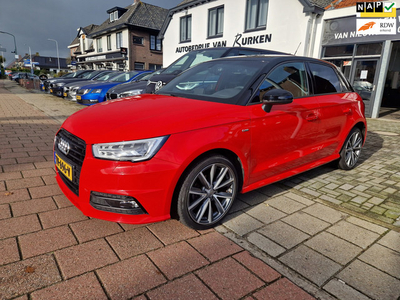 Audi A1 Sportback 1.0 TFSI Advance Sport,Navigatie,Climate control,Cruise control,17 Inch.L.M.Velgen