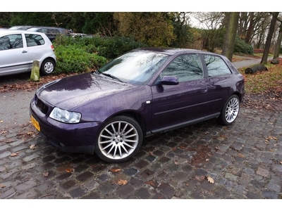 Audi A3 1.6 Ambition airco apk 12-7-2024 lm velgen div.