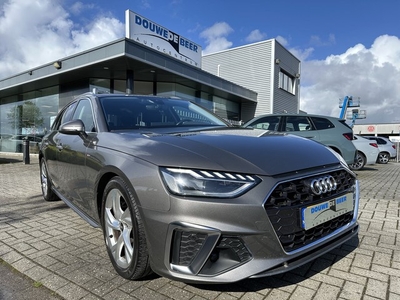 Audi A4 Avant 40 TFSI S-line aut