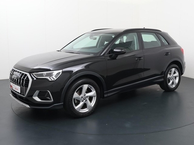 Audi Q3 35 TFSI Business Edition 150 PK Automaat