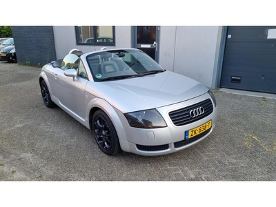 Audi TT Roadster 1.8 5V Turbo Stoelverwarming Clima