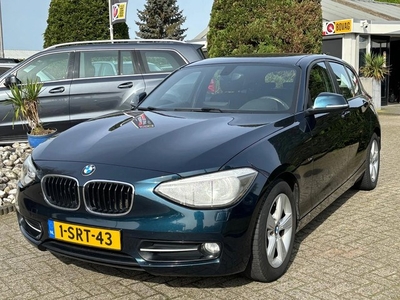 BMW 1-serie 114i High Exe Sport 2013 5-Deurs Xenon