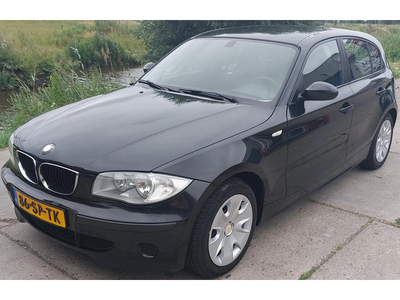 BMW 1-serie 116i Business Line met motor revisie