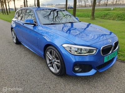 BMW 1-serie 118i 5D High Executive M-sport