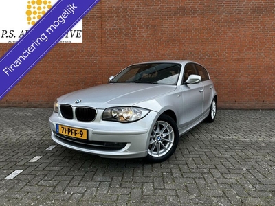 BMW 1-serie 118i EffDyn. Ed. Business NAP TREKHAAK CRUISE AC