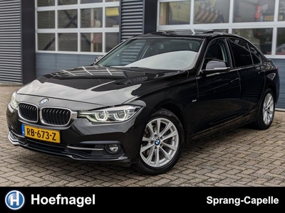 BMW 3-serie 318i Edition Sport Line Shadow SchuifdakGroot