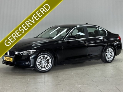 BMW 3-serie 320d EDE Essential/ Automaat!/ Camera/ LED