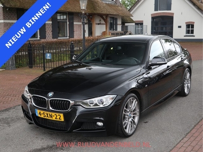 BMW 3-serie 320i M-PAKKET SPORT-AUT. 19''BREEDSET/PROF-NAVI