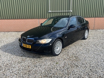 BMW 3-serie 325i Sport Line