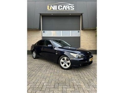 BMW 5-serie 525i High ExecutiveSportGr Navi LederLM 17