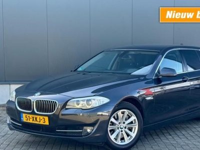 BMW 5-serie 528I AUTOMAAT / CRUISECONTROL LEER STOELVERW