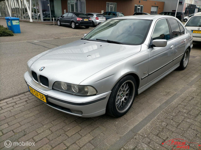 BMW 5-serie 528i Executive LPG3 AUT NW APK GOED LEZEN!