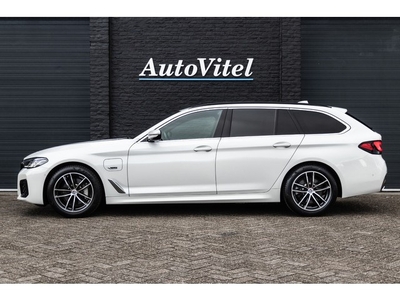 BMW 5 Serie Touring 530e M Sport Hybride Panodak