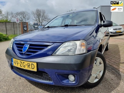 Dacia Logan MCV 1.6-16V Lauréate 7p.